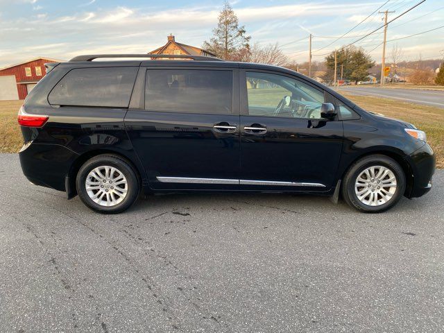 2015 Toyota Sienna XLE Premium 8-Passenger | Ephrata, PA | Pine Tree Motors