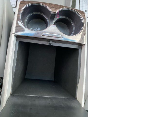 2015 Toyota Sienna XLE Premium 8-Passenger | Ephrata, PA | Pine Tree Motors