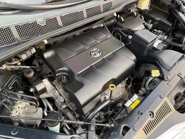 2015 Toyota Sienna XLE Premium 8-Passenger | Ephrata, PA | Pine Tree Motors 2015 Toyota Sienna XLE Premium 8-Passenger | Ephrata, PA | Pine Tree Motors