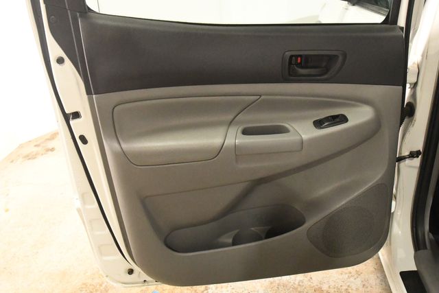 2015 Toyota Tacoma . | Branford, CT | Sound Auto Wholesalers 2015 Toyota Tacoma . | Branford, CT | Sound Auto Wholesalers