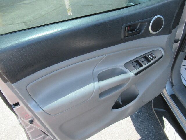 2015 Toyota Tacoma 4WD Double Cab V6 AT