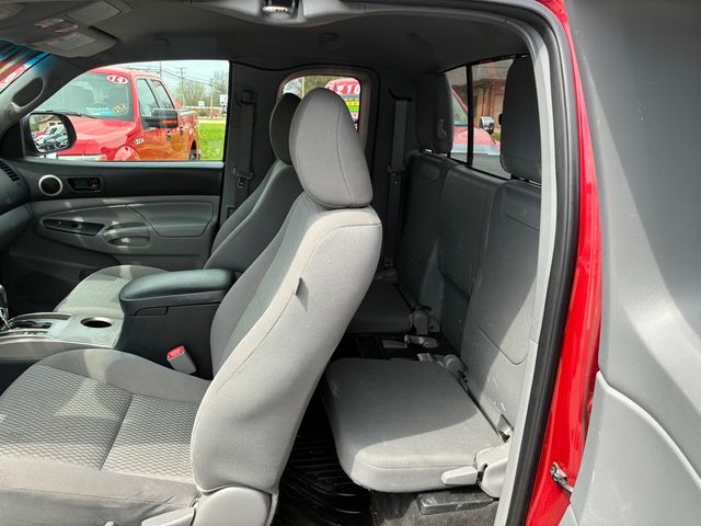 2015 Toyota Tacoma ACCESS CAB 4x4 | Ontario, OH | New Haven Auto Sales 2015 Toyota Tacoma ACCESS CAB 4x4 | Ontario, OH | New Haven Auto Sales