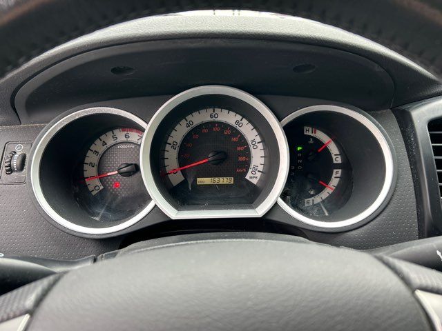 2015 Toyota Tacoma Base