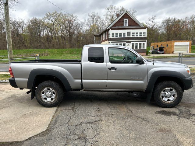 2015 Toyota Tacoma Base