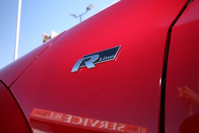 2015 Volkswagen Beetle Convertible R-Line PZEV | San Antonio, TX | R&amp;L Certified Auto Group