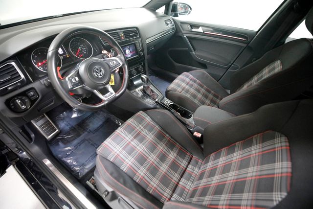 2015 Volkswagen Golf GTI S | Burbank, California | MDK International 2015 Volkswagen Golf GTI S | Burbank, California | MDK International