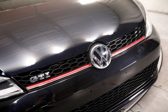 2015 Volkswagen Golf GTI S | Burbank, California | MDK International 2015 Volkswagen Golf GTI S | Burbank, California | MDK International