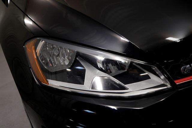 2015 Volkswagen Golf GTI S | Burbank, California | MDK International 2015 Volkswagen Golf GTI S | Burbank, California | MDK International