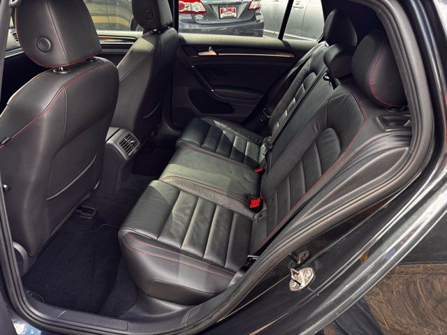 2015 Volkswagen Golf GTI Autobahn
