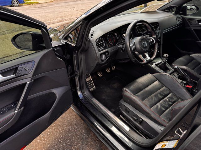2015 Volkswagen Golf GTI Autobahn