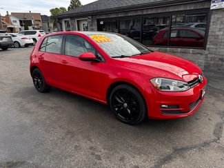 2015 Volkswagen Golf TSI SE | Milwaukee, Wisconsin | Millennium Motor Sales