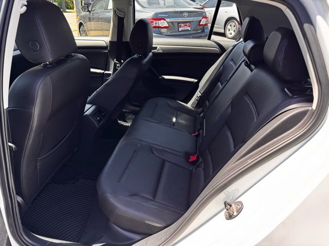 2015 Volkswagen Golf TSI S