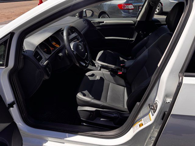 2015 Volkswagen Golf TSI S