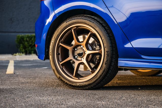 2015 Volkswagen Golf R 4Motion | Addison, TX | Apex Auto Sports 2015 Volkswagen Golf R 4Motion | Addison, TX | Apex Auto Sports