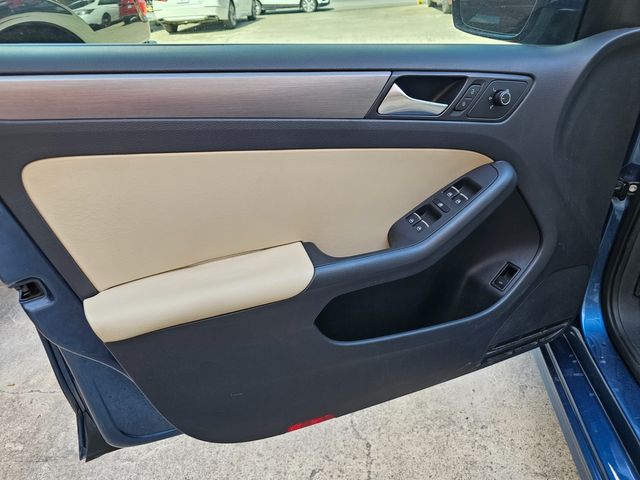 2015 Volkswagen Jetta TDI SEL | Brownsville TX | English Motors 2015 Volkswagen Jetta TDI SEL | Brownsville TX | English Motors