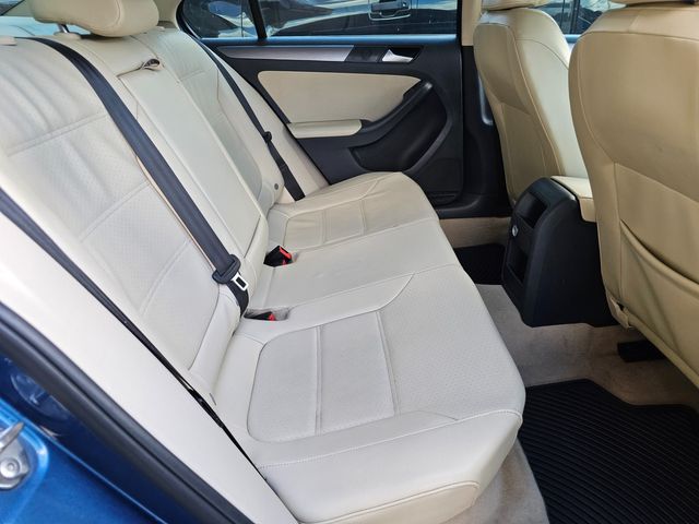 2015 Volkswagen Jetta TDI SEL | Brownsville TX | English Motors 2015 Volkswagen Jetta TDI SEL | Brownsville TX | English Motors