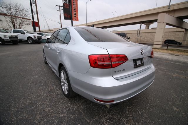 2015 Volkswagen Jetta SEL | San Antonio, TX | R&L Certified Auto Group 2015 Volkswagen Jetta SEL | San Antonio, TX | R&L Certified Auto Group