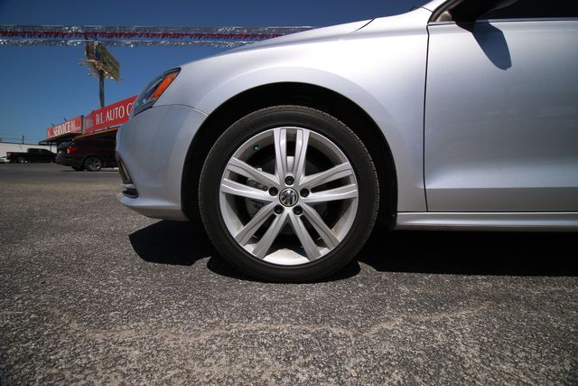 2015 Volkswagen Jetta SEL | San Antonio, TX | R&amp;L Certified Auto Group