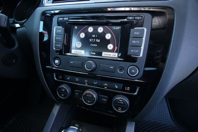 2015 Volkswagen Jetta SEL | San Antonio, TX | R&amp;L Certified Auto Group