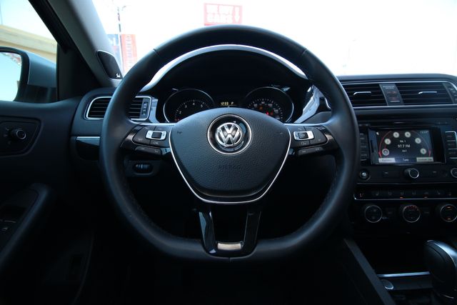 2015 Volkswagen Jetta SEL | San Antonio, TX | R&amp;L Certified Auto Group