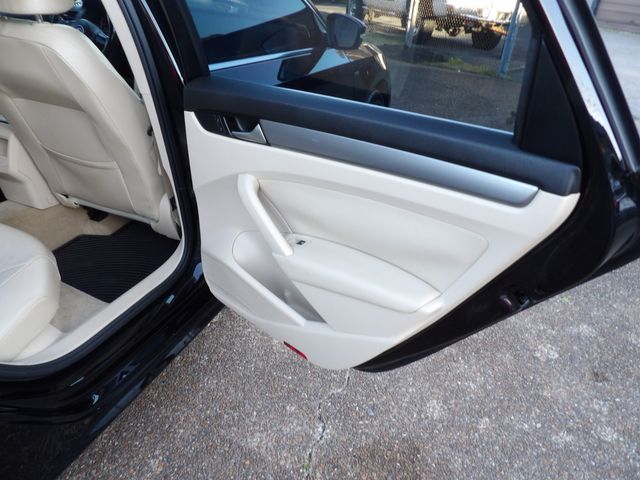 2015 Volkswagen Passat 1.8T Limited Edition | Dalton, GA | Paniagua Auto Mall 2015 Volkswagen Passat 1.8T Limited Edition | Dalton, GA | Paniagua Auto Mall