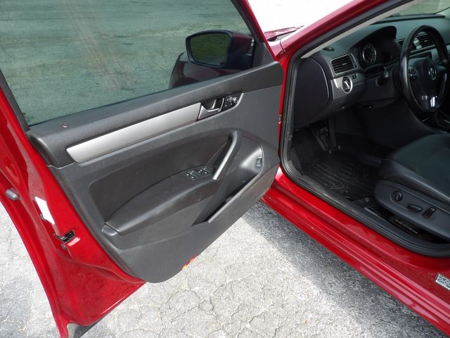 2015 Volkswagen Passat 1.8T Wolfsburg Edition | Dalton, GA | Paniagua Auto Mall 2015 Volkswagen Passat 1.8T Wolfsburg Edition | Dalton, GA | Paniagua Auto Mall