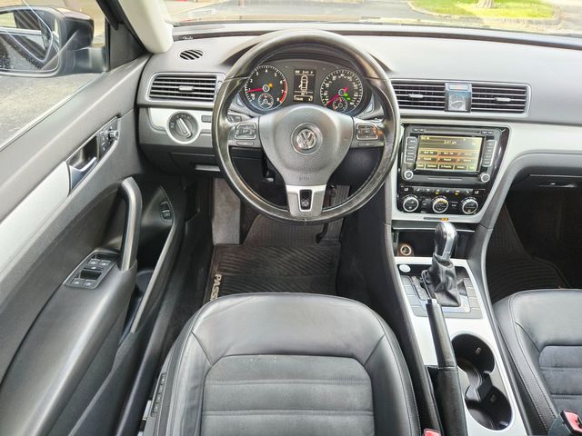 2015 Volkswagen Passat SEL Premium | Ellisville, MO | AutoPort