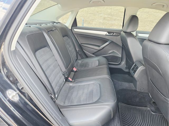 2015 Volkswagen Passat SEL Premium | Ellisville, MO | AutoPort 2015 Volkswagen Passat SEL Premium | Ellisville, MO | AutoPort