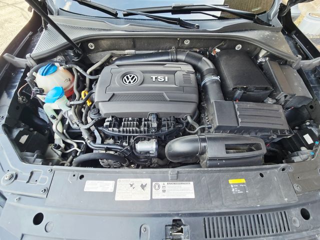 2015 Volkswagen Passat SEL Premium | Ellisville, MO | AutoPort