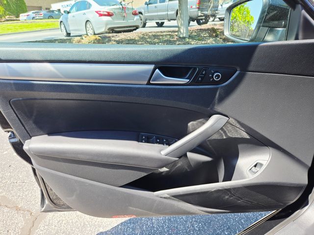 2015 Volkswagen Passat 1.8T Limited Edition | Ellisville, MO | AutoPort