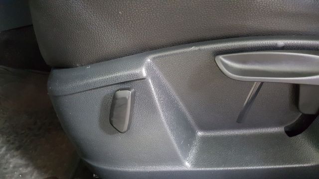 2015 Volkswagen Tiguan SE | Carrollton, TX | Legend Motorcars of Carrollton 2015 Volkswagen Tiguan SE | Carrollton, TX | Legend Motorcars of Carrollton