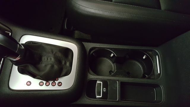 2015 Volkswagen Tiguan SE | Carrollton, TX | Legend Motorcars of Carrollton 2015 Volkswagen Tiguan SE | Carrollton, TX | Legend Motorcars of Carrollton