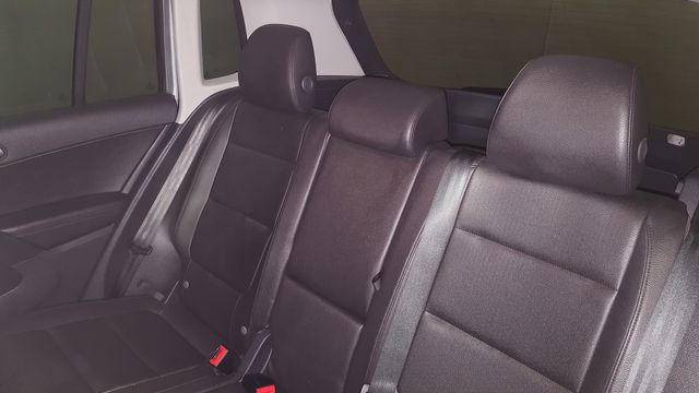 2015 Volkswagen Tiguan SE | Carrollton, TX | Legend Motorcars of Carrollton