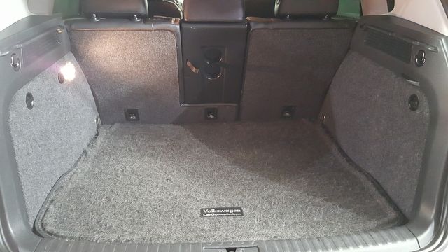 2015 Volkswagen Tiguan SE | Carrollton, TX | Legend Motorcars of Carrollton