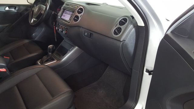 2015 Volkswagen Tiguan SE | Carrollton, TX | Legend Motorcars of Carrollton