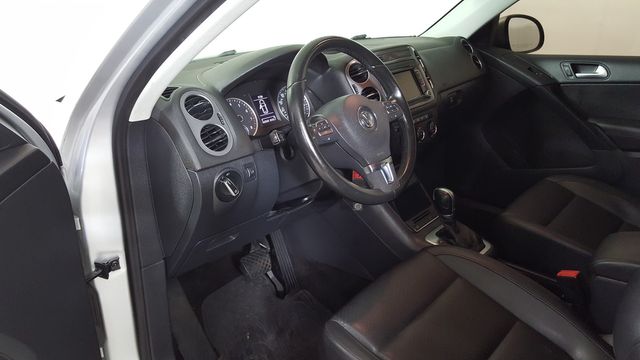 2015 Volkswagen Tiguan SE | Carrollton, TX | Legend Motorcars of Carrollton