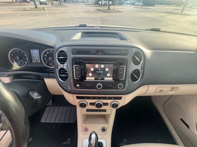 2015 Volkswagen Tiguan SEL | Plano, TX | Schneck Motor Company 2015 Volkswagen Tiguan SEL | Plano, TX | Schneck Motor Company