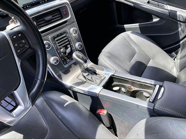 2015 Volvo S60 T5 Platinum