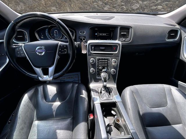 2015 Volvo S60 T5 Platinum