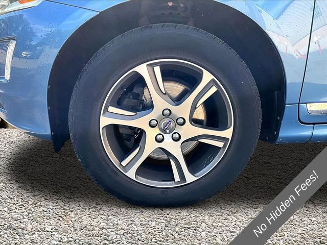 2015 Volvo XC60 T6 Platinum