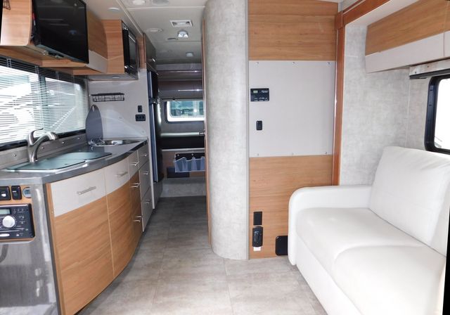 2015 Winnebago View 24G
