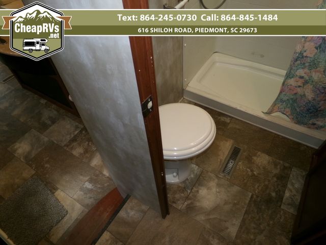 2015 Winnebago Voyage 29 FWRLS  | Piedmont, SC | Cheap RV's LLC