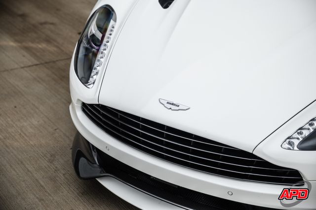 2016 Aston Martin Vanquish Carbon Edition Volante 2016 Aston Martin Vanquish Carbon Edition Volante