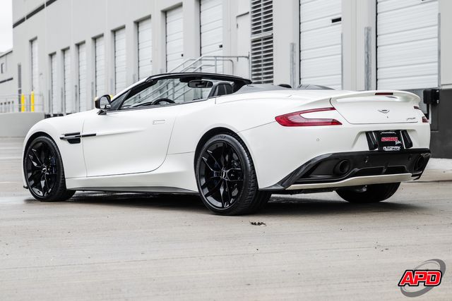 2016 Aston Martin Vanquish Carbon Edition Volante 2016 Aston Martin Vanquish Carbon Edition Volante