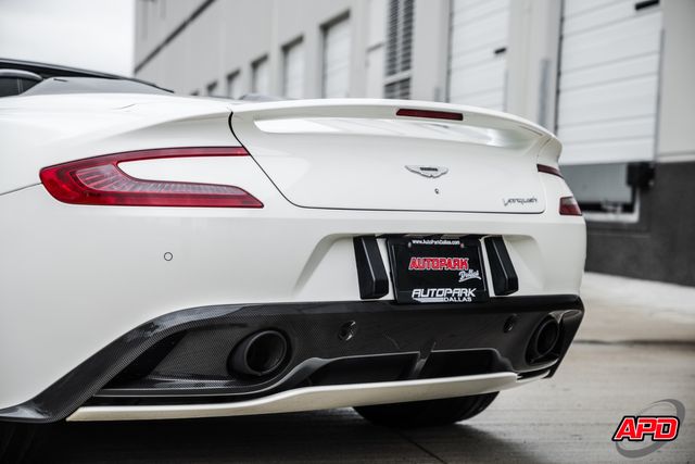 2016 Aston Martin Vanquish Carbon Edition Volante 2016 Aston Martin Vanquish Carbon Edition Volante