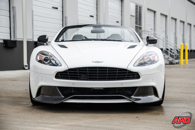 2016 Aston Martin Vanquish Carbon Edition Volante 2016 Aston Martin Vanquish Carbon Edition Volante