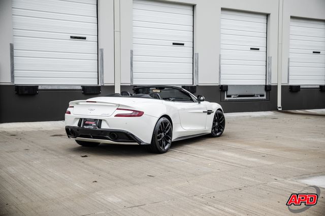 2016 Aston Martin Vanquish Carbon Edition Volante 2016 Aston Martin Vanquish Carbon Edition Volante