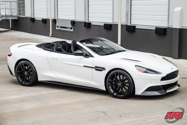 2016 Aston Martin Vanquish Carbon Edition Volante 2016 Aston Martin Vanquish Carbon Edition Volante