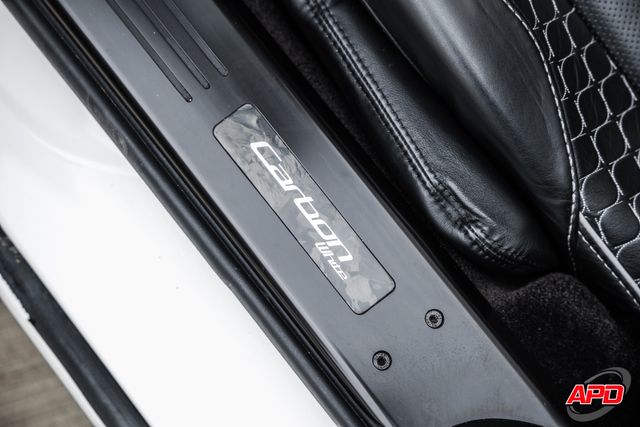 2016 Aston Martin Vanquish Carbon Edition Volante