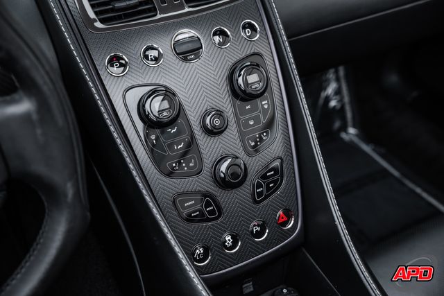 2016 Aston Martin Vanquish Carbon Edition Volante 2016 Aston Martin Vanquish Carbon Edition Volante